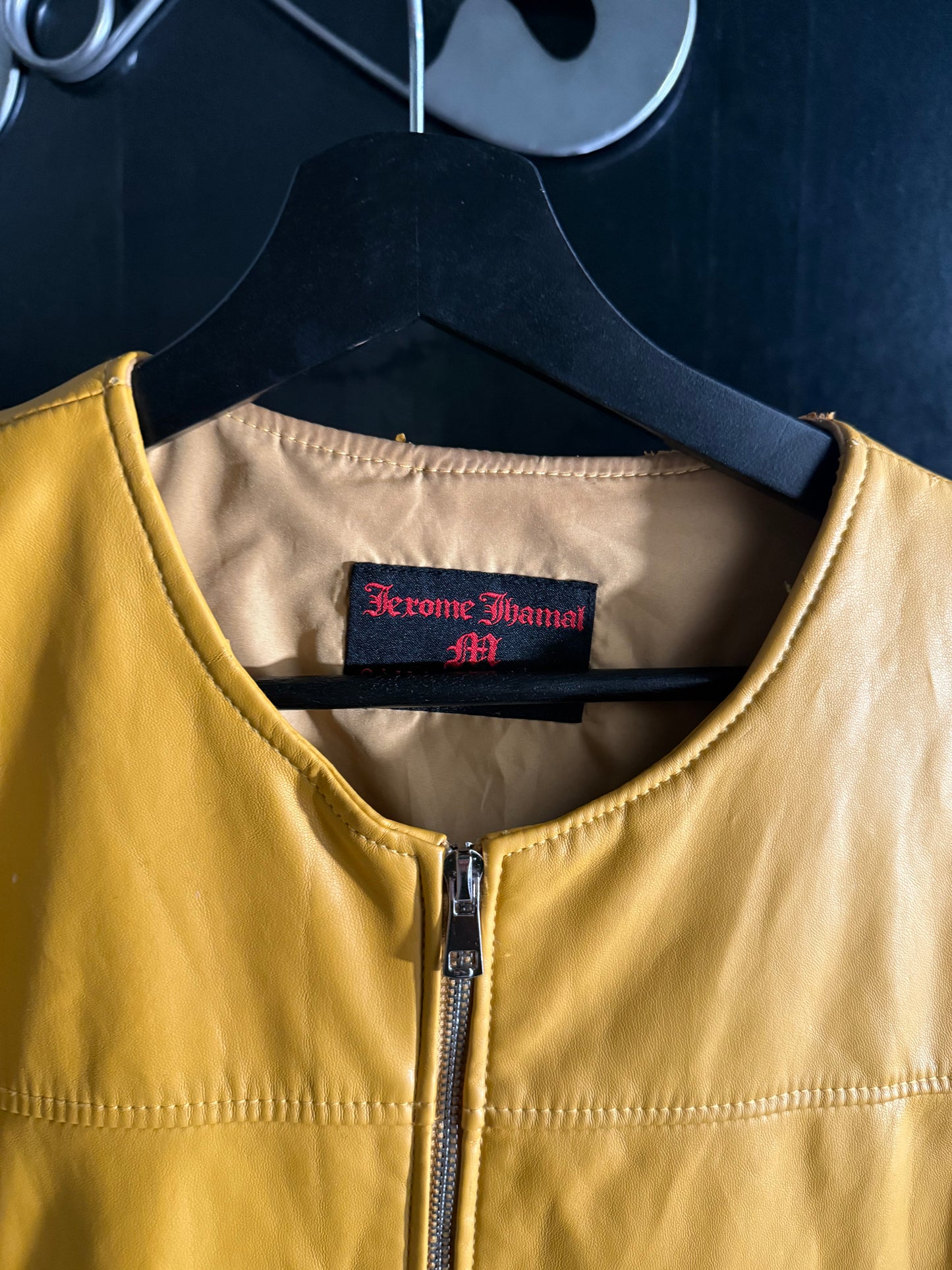 Jerome Jhamal Yellow Vest