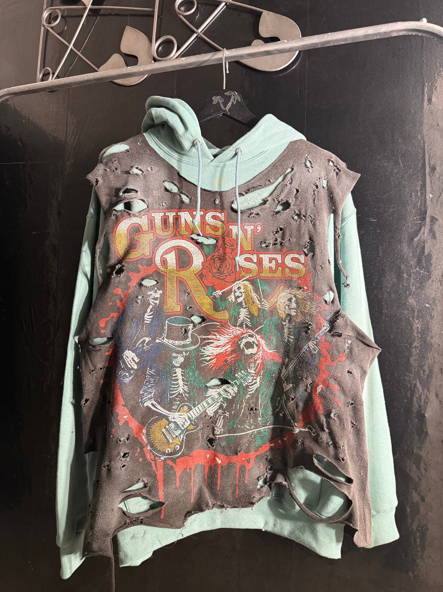 Guns&Roses Distressed Tank Hoodie
