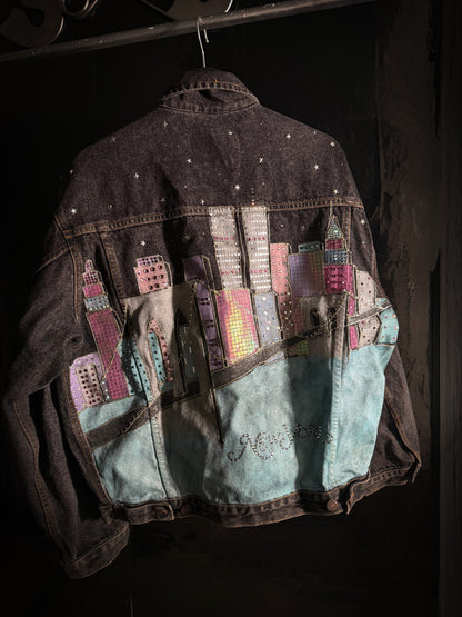 1980s GAP hand painted New York Skyline denim jacket size